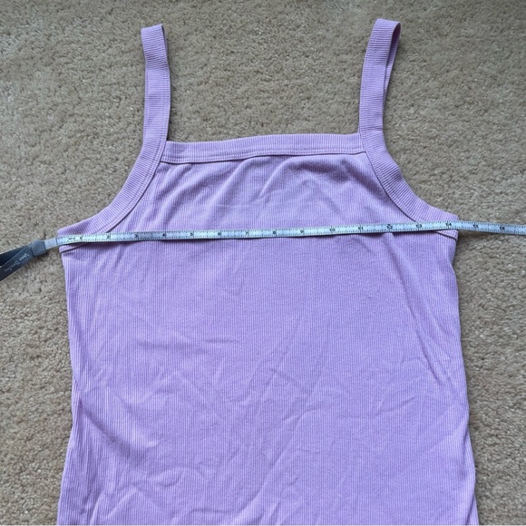 Old Navy Women’s Orchid Pink Basic Slim Fit Ribbed Tank Top - M - EUC - Stretch - Picture 6 of 6